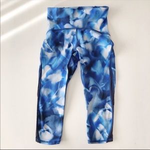 ❄️Lululemon Train Times Crop 17” Legging Mesh Side